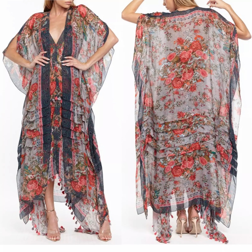 Aratta Travel in Style Kimono NWT